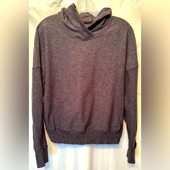 Lululemon Lead The Pack Hoodie Women’s Size 8 Navy Heathered Stretch Athletic - Picture 1 of 9